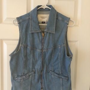 - AE Denim Vest